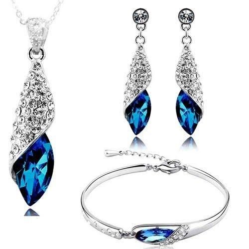 Valentine Gift By Shining Diva Designer Jewellery Set