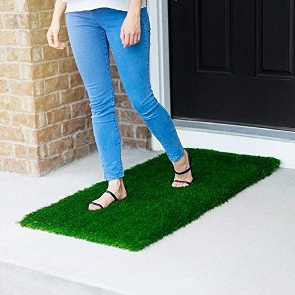 Chetanya Artificial Grass Door Mat & Get Rs.25 Cashback