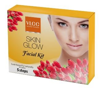 SKIN GLOW VLCC FACIAL KIT AT ₹99