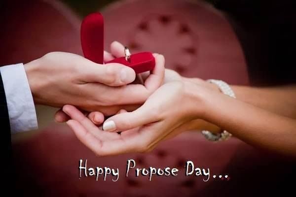 Propose Day Special : Upto 80% off On Rings, Pillows And More