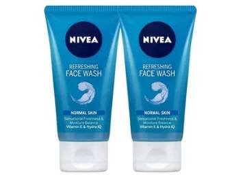 NIVEA Refreshing Face Wash Pack of 2 @ Rs. 175