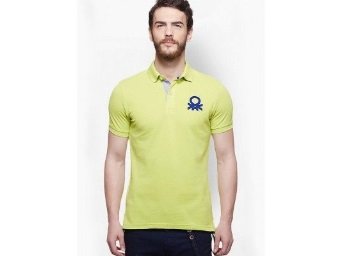 Flat 70% - 80% Off on UCB, FCUK, Blackberry, Wrangler T-shirts