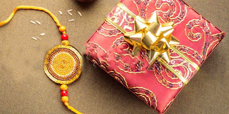 Buy Rakhi, Rakhi gifts hampers and gifts combo online at up to 70% off
