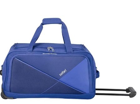 Flat 74% Off : Safari 59 Cms Duffle at Rs. 1442